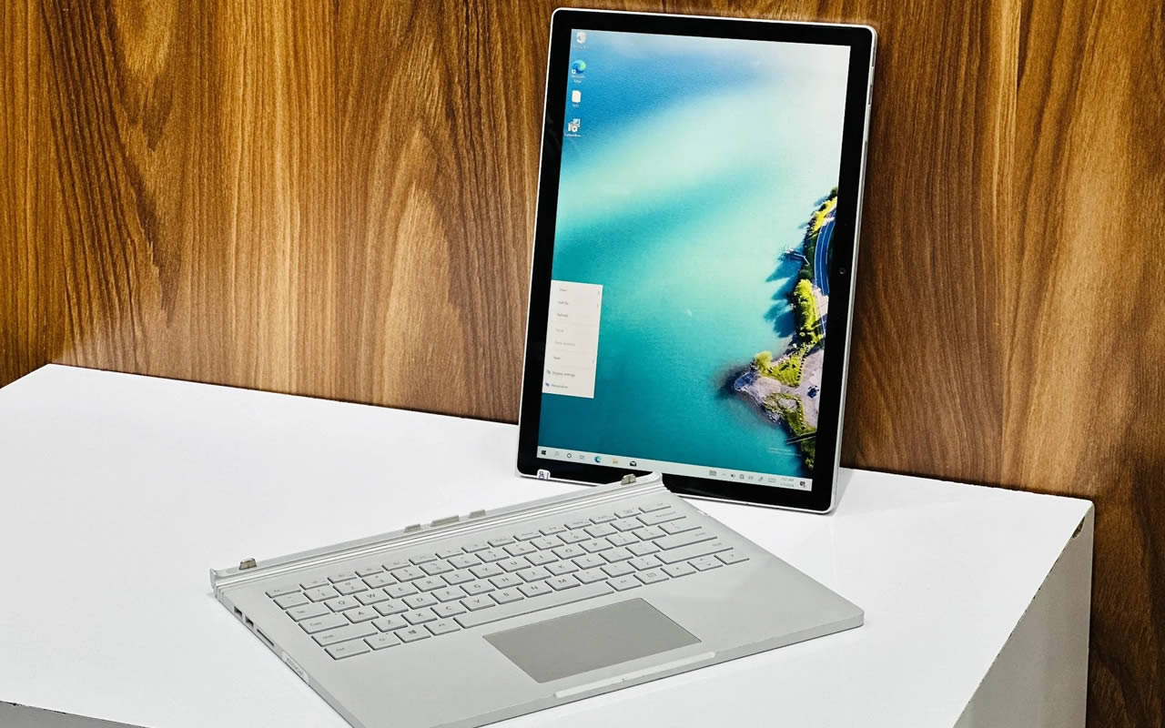 SURFACE استوک